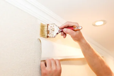 Pose de papier peint au Vauroux — revêtements muraux et toiles de verre